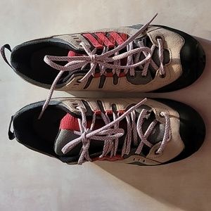 Brand New, never worn GARMONT hiking shoes, US size 8 womens.